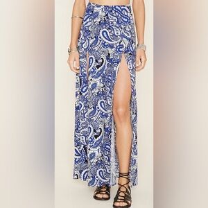 Forever 21 Blue and Black Paisley Maxi Skirt